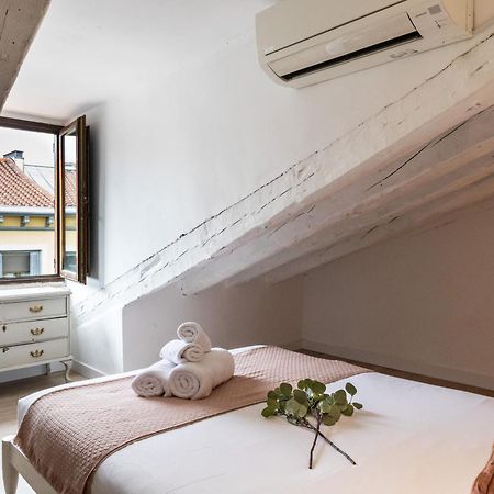 Apartamento Charming Fuencarral Madrid Exterior foto