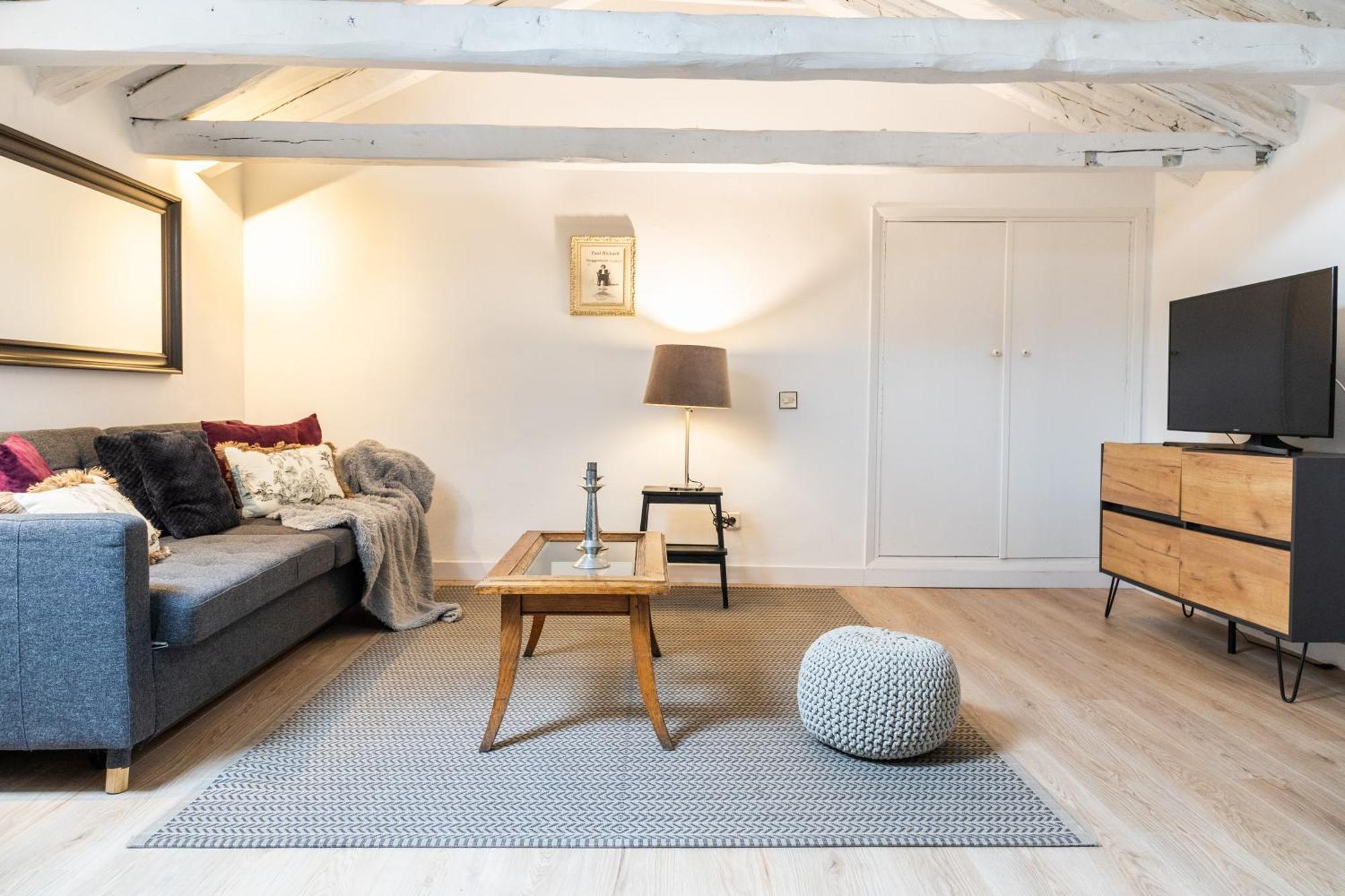 Apartamento Charming Fuencarral Madrid Exterior foto
