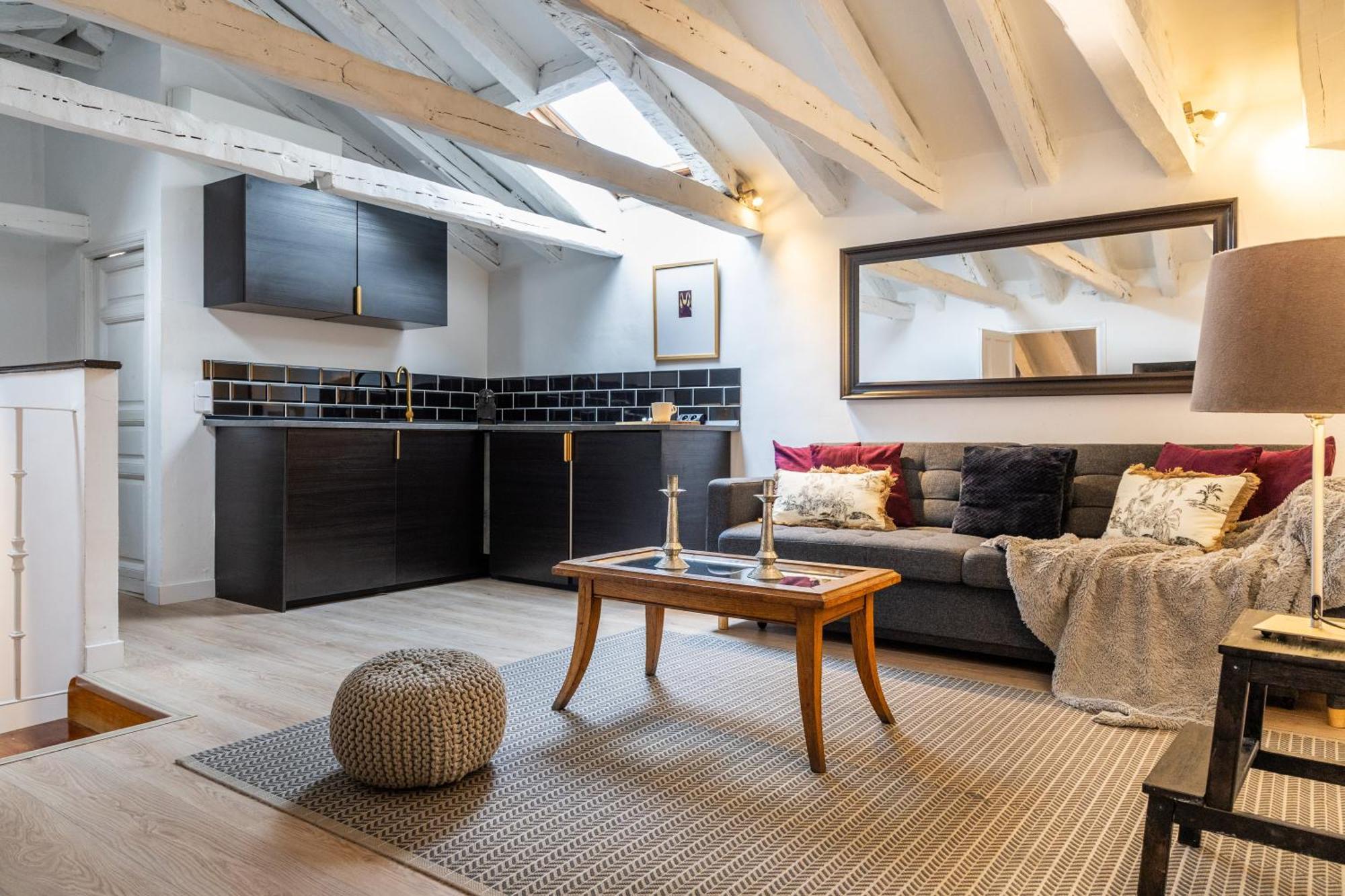 Apartamento Charming Fuencarral Madrid Exterior foto